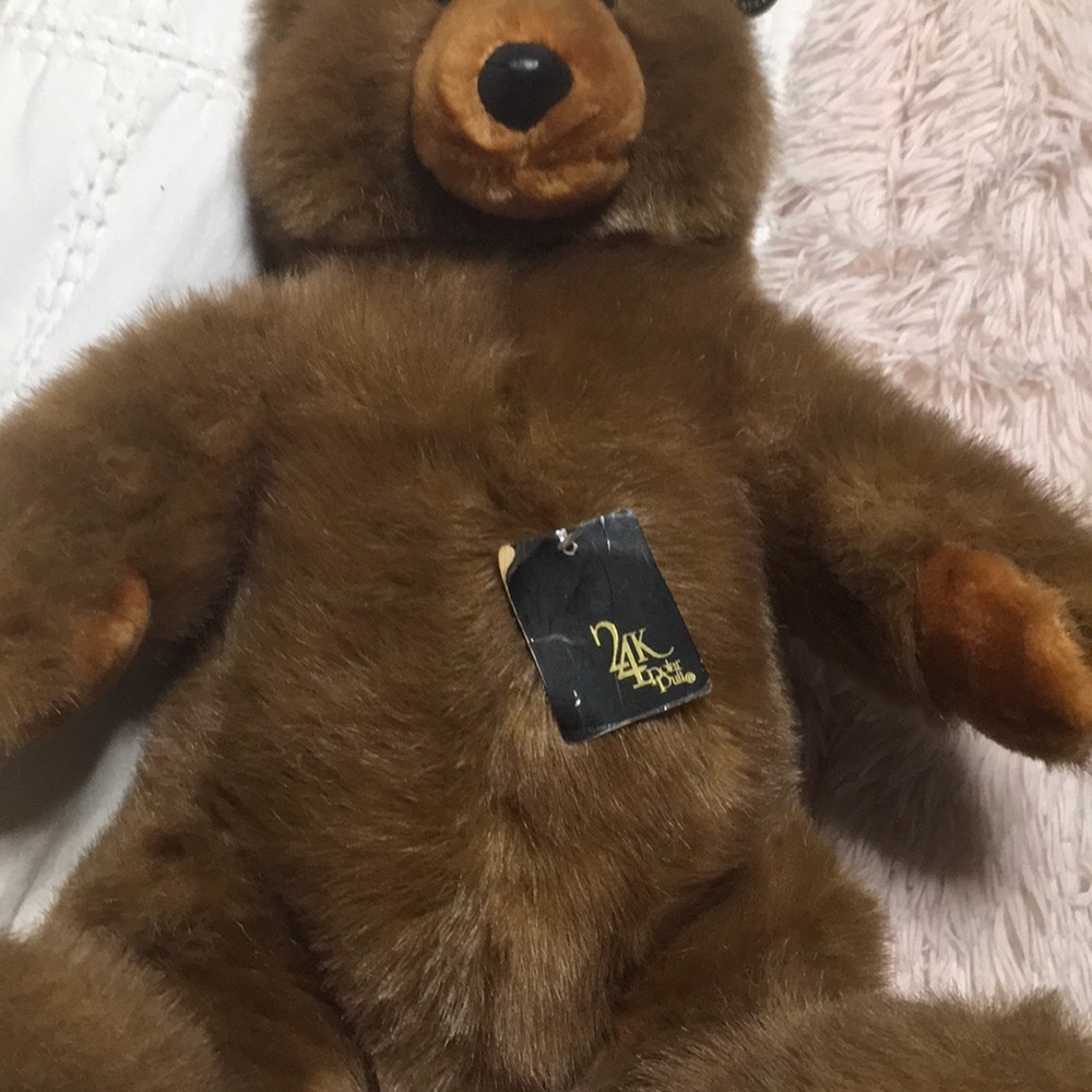 24K POLAR PUFF BEAR